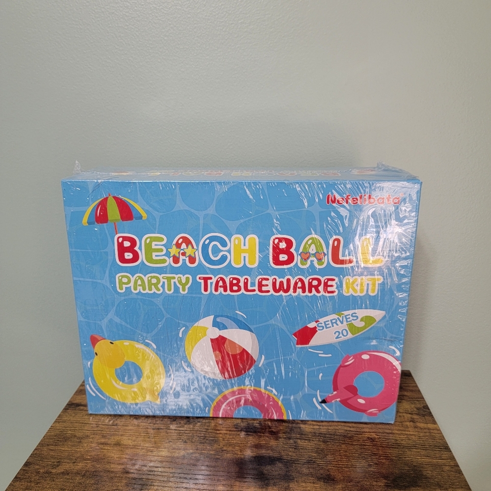 Pool Party Birthday Supplies Set 20 Guests Birthday Banner Table Cover Swim‎ - Picture 6 of 7